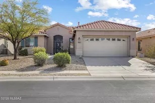 9358 N Desert Mist Ln, Tucson, AZ 85743 - Photo 2