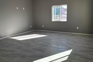 427 W Mabel St, Tucson, AZ 85705 - Photo 4