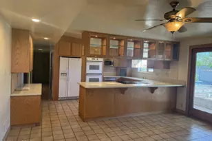 9432 E El Cajon Dr, Tucson, AZ 85710 - Photo 6