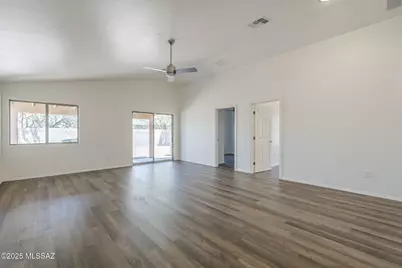 6603 E Ladonna Lane, Tucson, AZ 85756 - Photo 8