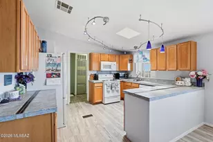 816 N Ridgeview Pl, Huachuca City, AZ 85616 - Photo 16