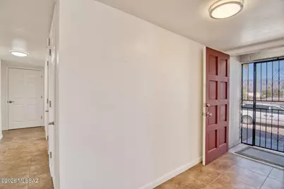 9006 E 8th Street, Tucson, AZ 85710 - Photo 2