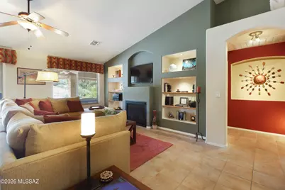 2328 E Desert Pueblo Pass, Green Valley, AZ 85614 - Photo 6