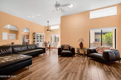 374 S Avenida De Las Sabinas, Green Valley, AZ 85614 - Photo 10