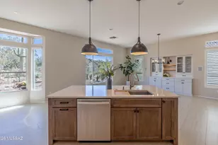 13590 N Nightstar Ct, Marana, AZ 85658 - Photo 10