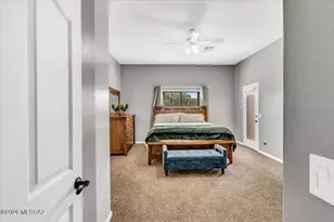 17686 W Star Cluster Pl, Marana, AZ 85653 - Photo 22