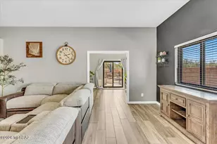 17686 W Star Cluster Pl, Marana, AZ 85653 - Photo 10