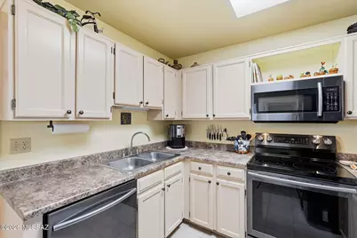 1568 N Rio Mayo, Green Valley, AZ 85614 - Photo 32