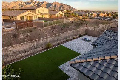 11587 N Desert Calico Lp, Oro Valley, AZ 85742 - Photo 4