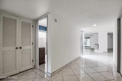 5726 N Camino Del Sol, Tucson, AZ 85718 - Photo 10