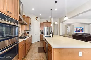 12265 N Durham Wash Dr, Marana, AZ 85658 - Photo 8