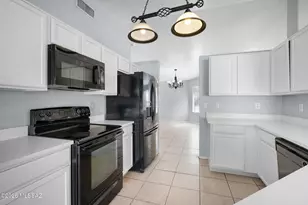 10235 E Rainbow Meadow Dr, Tucson, AZ 85747 - Photo 20