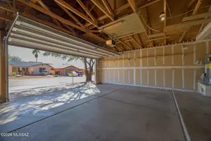 10235 E Rainbow Meadow Dr, Tucson, AZ 85747 - Photo 40