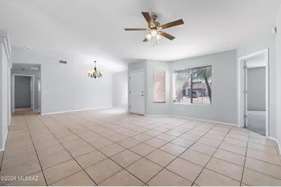 10235 E Rainbow Meadow Drive, Tucson, AZ 85747 - Photo 8