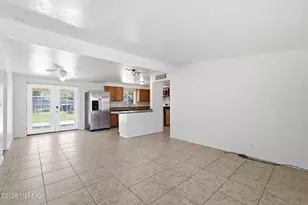 6550 E Calle Luna, Tucson, AZ 85710 - Photo 8