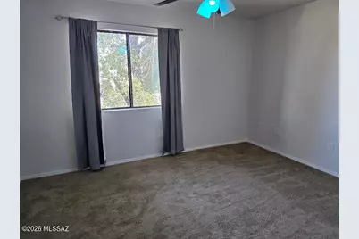 6301 N Barcelona Court #1010, Tucson, AZ 85704 - Photo 8