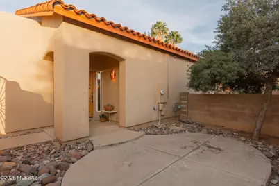10630 E Northern Crest Drive, Tucson, AZ 85748 - Photo 4