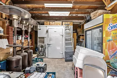 270 American E, Oracle, AZ 85623 - Photo 32