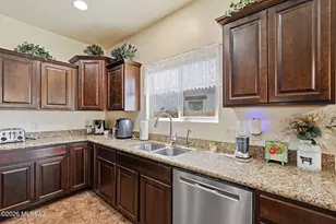 9016 W Hidden Saguaro Trail, Marana, AZ 85653 - Photo 4