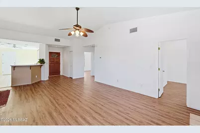 65 E Horizon Circle, Tucson, AZ 85737 - Photo 14