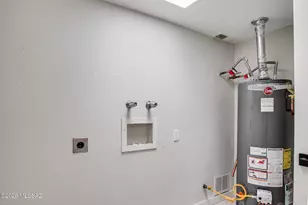 121 W Vista Grande Dr, Tucson, AZ 85704 - Photo 30