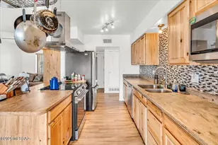 7141 E Tamara Dr, Tucson, AZ 85730 - Photo 8