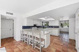 1041 E Calle Mariposa, Tucson, AZ 85718 - Photo 8