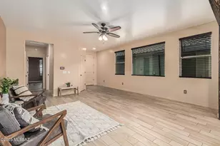 10317 S Wheel Spoke Ln, Vail, AZ 85641 - Photo 4