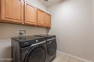 1237 W Vinovo Pass, Oro Valley, AZ 85755 - Photo 48