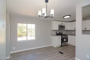 7295 N Desert Post Ln, Tucson, AZ 85743 - Photo 8