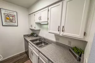 2601 W Broadway Blvd, Tucson, AZ 85745 - Photo 6