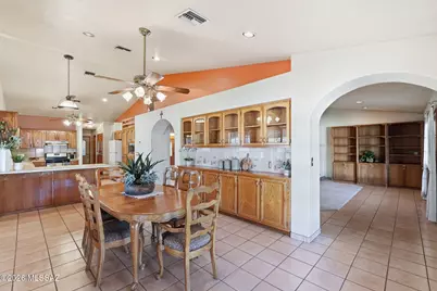 1430 W Via Ventajosa, Sahuarita, AZ 85629 - Photo 10