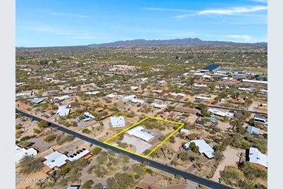 210 W Meadowbrook Drive, Oro Valley, AZ 85704 - Photo 42