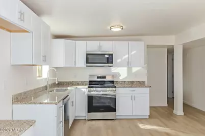 1530 N Calle Granada, Oracle, AZ 85623 - Photo 12