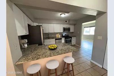 2002 S Kelvin Stravenue, Tucson, AZ 85713 - Photo 18