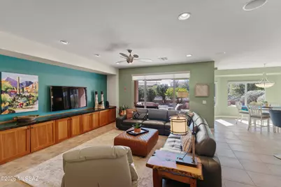 2292 E Skywalker Way, Green Valley, AZ 85614 - Photo 8