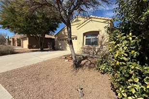10593 E Bonpland Willow Dr, Tucson, AZ 85747 - Photo 1