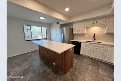 2304 W Paseo Cielo, Tucson, AZ 85742 - Photo 8