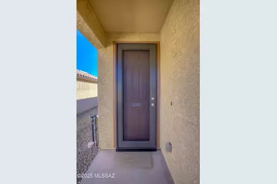 8804 E Stone Meadow Circle, Tucson, AZ 85730 - Photo 6