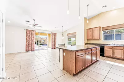 649 W Knotwood Street, Green Valley, AZ 85614 - Photo 14