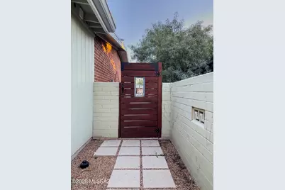2202 N Frannea Drive, Tucson, AZ 85712 - Photo 38