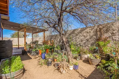 1988 S Longfellow Place, Tucson, AZ 85711 - Photo 22