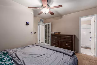 1988 S Longfellow Place, Tucson, AZ 85711 - Photo 10