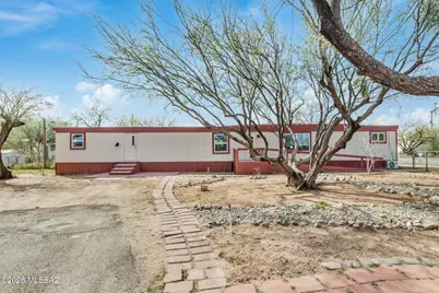 17111 S Country Club Road #E18, Sahuarita, AZ 85629 - Photo 1
