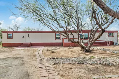 17111 S Country Club Road #E18, Sahuarita, AZ 85629 - Photo 2