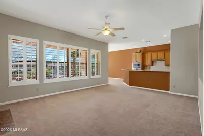 1894 E Longspur Place, Green Valley, AZ 85614 - Photo 8