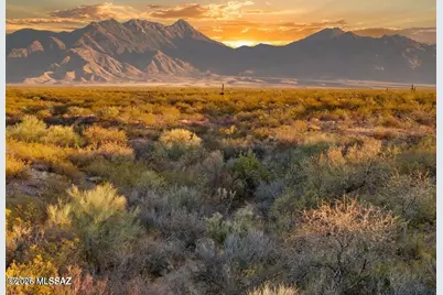 1101 Madera Estates Lane #2, Sahuarita, AZ 85629 - Photo 1