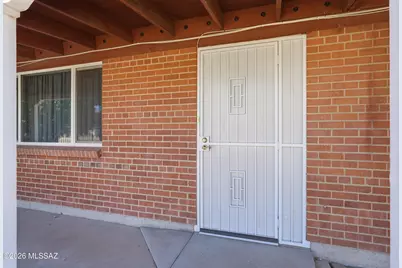 7326 E Montecito Drive, Tucson, AZ 85710 - Photo 4