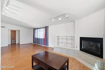 7326 E Montecito Drive, Tucson, AZ 85710 - Photo 8