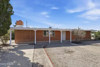7326 E Montecito Drive, Tucson, AZ 85710 - Photo 2